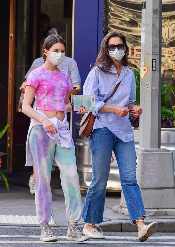 阿汤哥女儿着装,阿汤哥女儿穿衣搭配