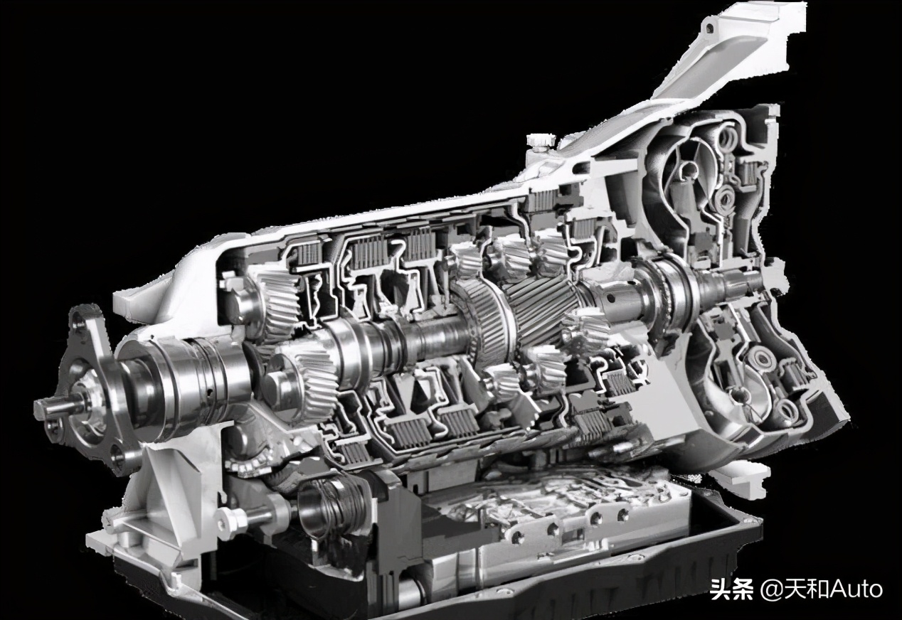 路试英伦礼遇捷豹xel,捷豹xel英伦绿夜晚效果