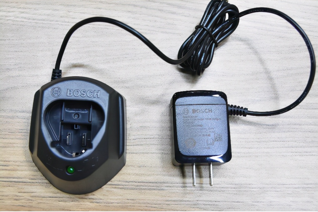 博世手电钻拆解:“十八般武艺”安装更易