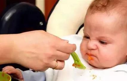 2岁宝宝不会吞咽怎么办,2岁半宝宝咀嚼能力差怎么训练