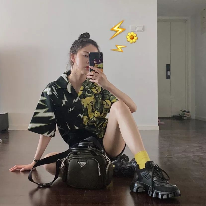 女明星都有的一双鞋,很火的一双女生鞋