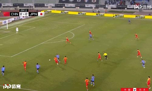 中国vs日本足球姜至鹏,中国日本足球三比三