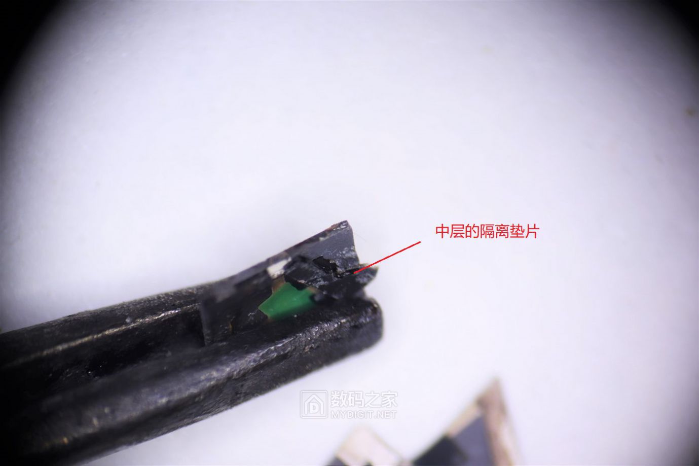 微观拆解：陶瓷滤波器和一个有源晶振，原理介绍及部件解析