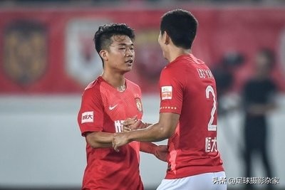 恒大中前场利器:严鼎皓看到了15接班人的影子,加油小伙子