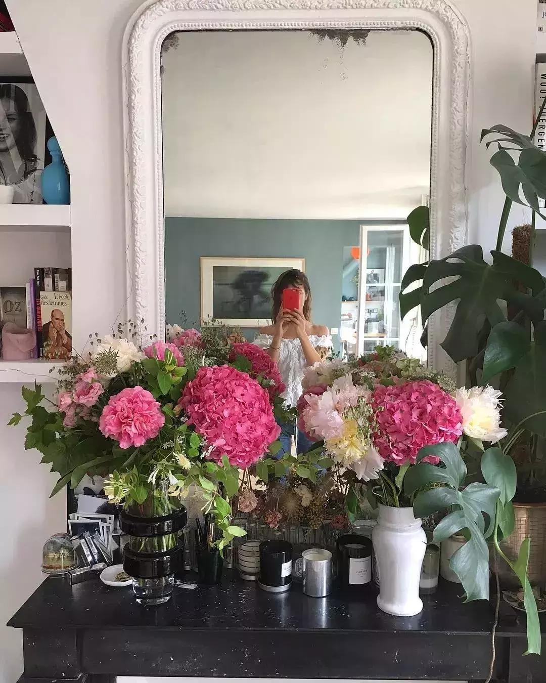 老佛爷的遗产真的由猫继承,老佛爷的所有家产最后留给了猫