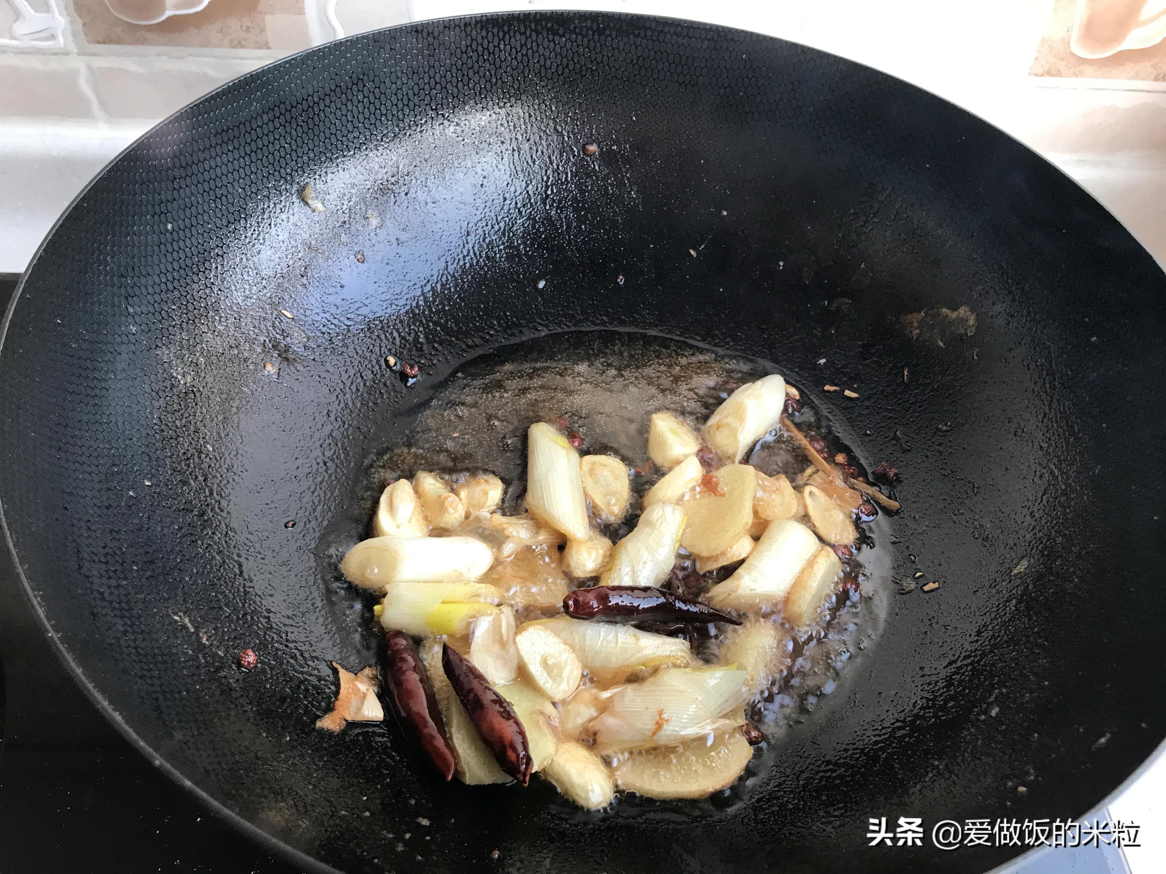 炖鱼怎么炖又烂又嫩又好吃,家常炖鱼的做法简单又好吃