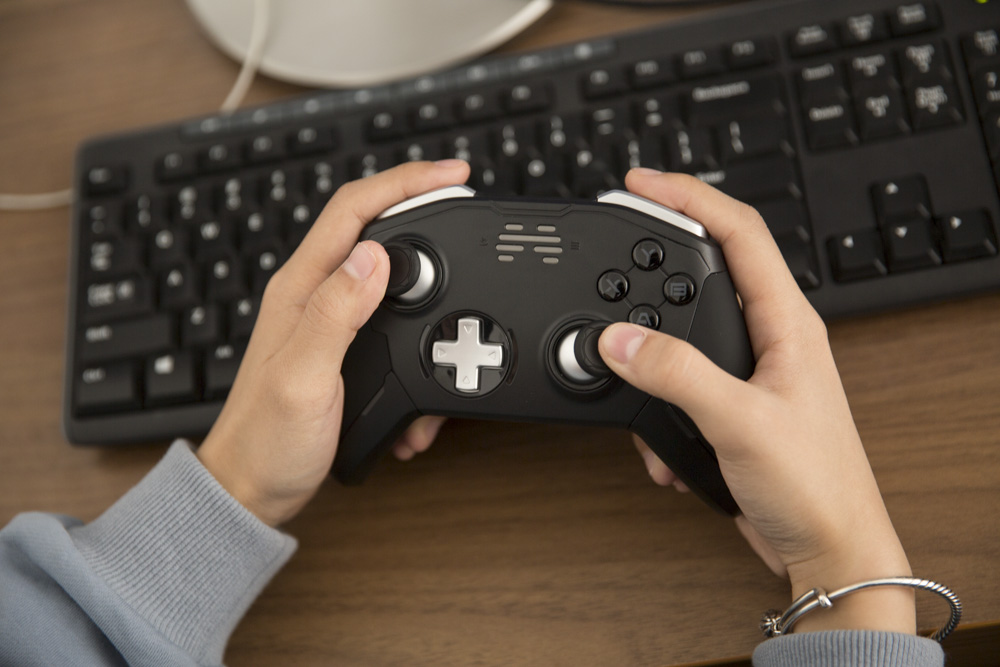 机械按键手柄,北通宙斯手柄优点和缺点