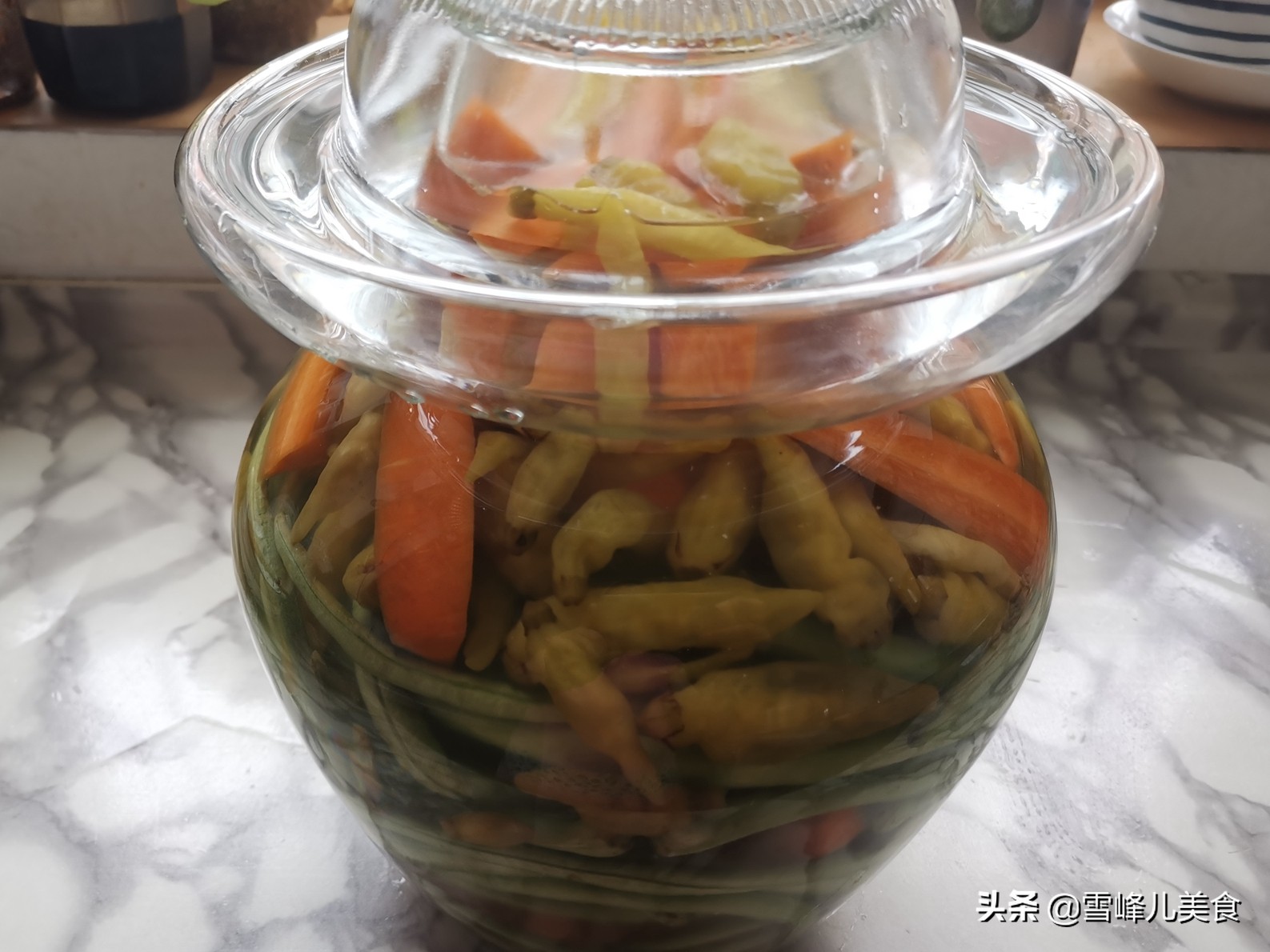 四川泡菜的正宗做法手把手的教,四川泡菜酸辣大白菜最正宗的做法