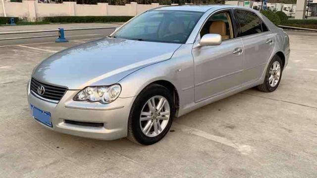 丰田锐志开不坏的神车,锐志神车是哪款