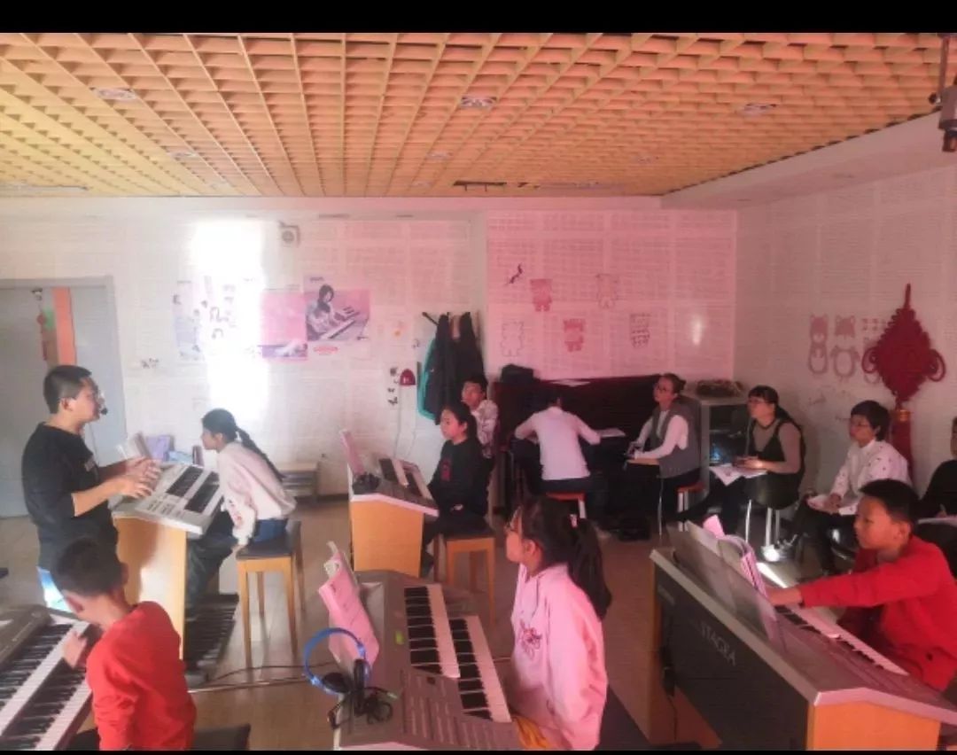 乐器双排键演示,双排键能模仿几种乐器