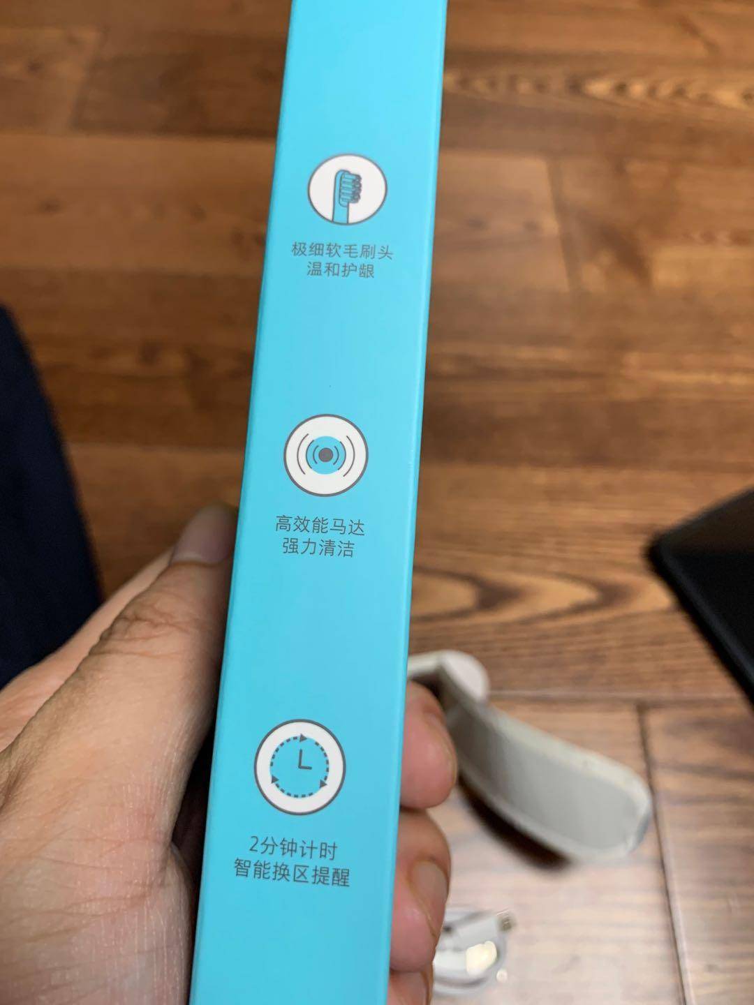 真我电动牙刷n1和小米t100,便宜点电动牙刷值得买吗