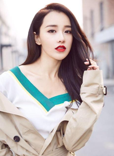 鱼人二代校花的贴身高手结局,鱼人二代校花的贴身高手剧情