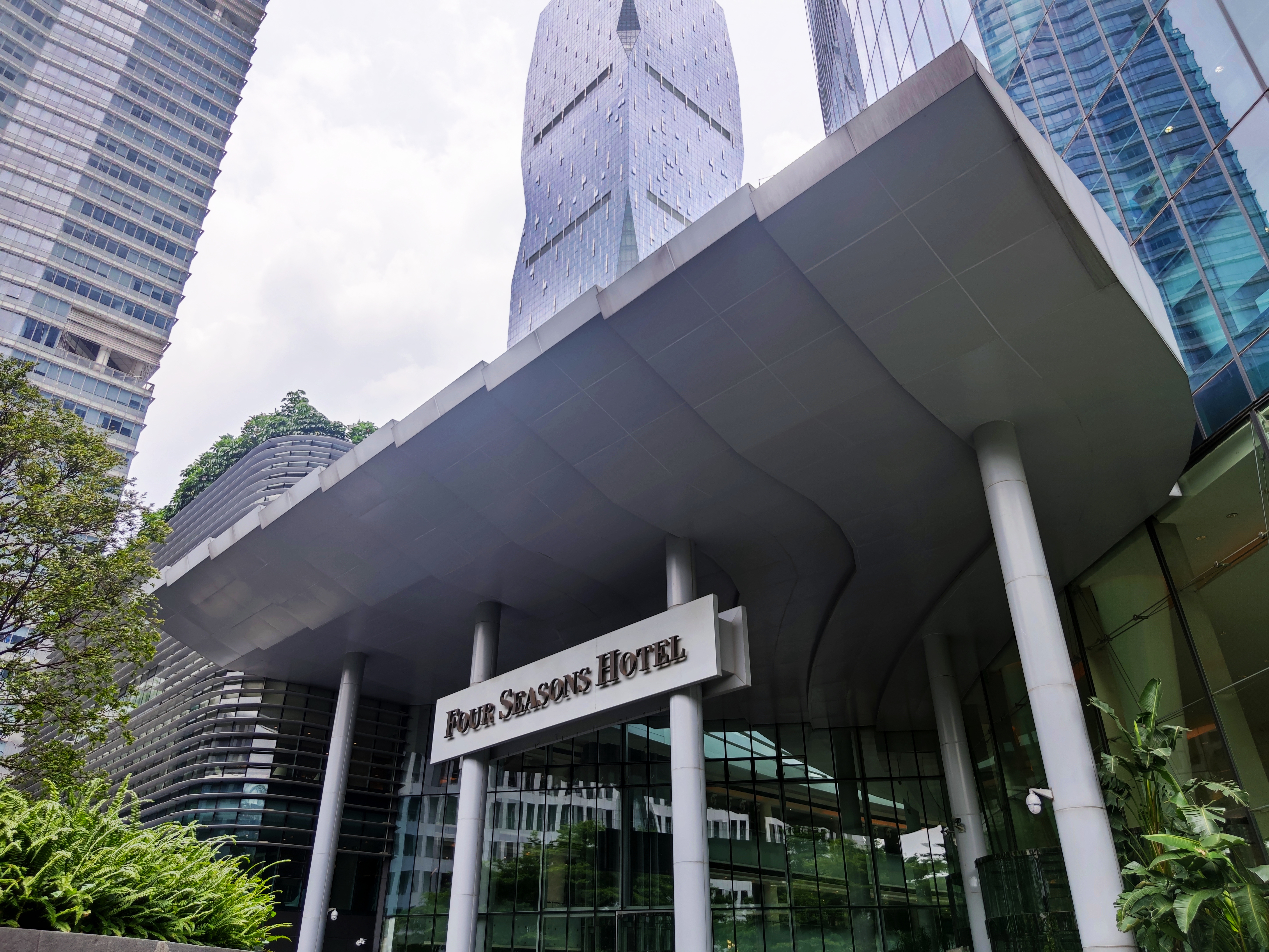 人均300酒店,人均300左右的带泳池酒店