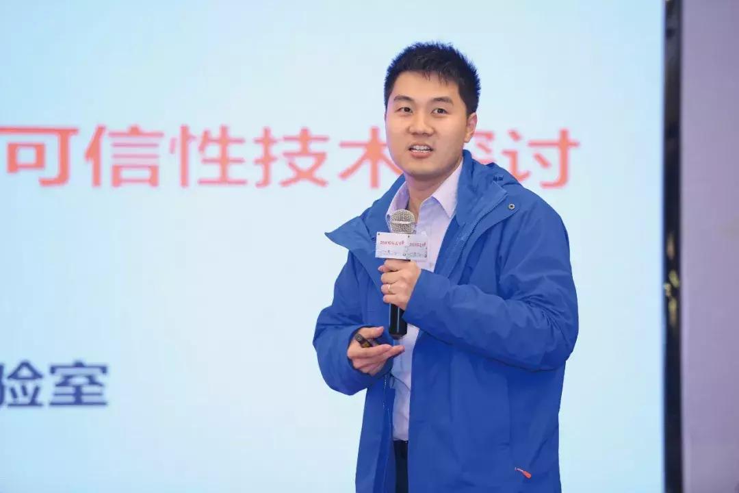 杨辉是做什么的,杨辉第1次变身