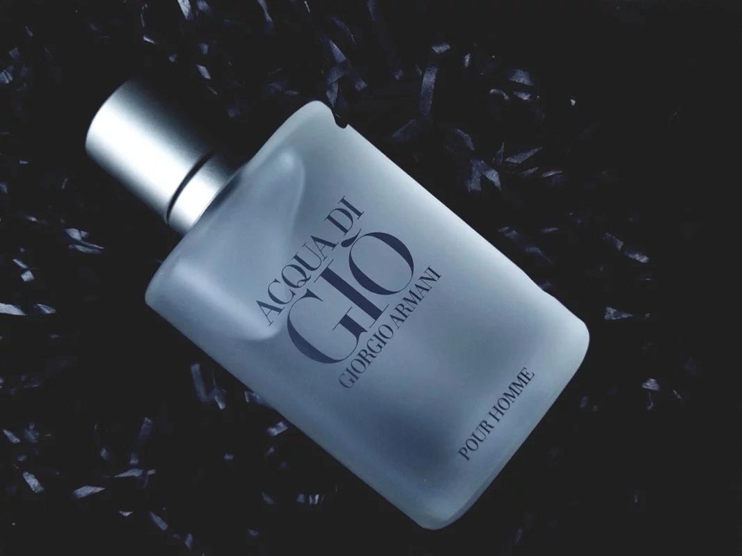 阿玛尼寄情男士香水洗发水,阿玛尼寄情男士香水怎么样