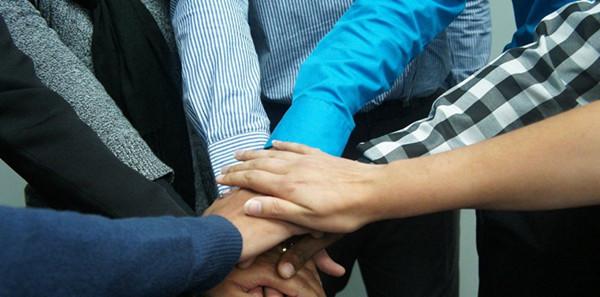 员工生病请假领导不批违法吗,员工生病请假不批怎么办