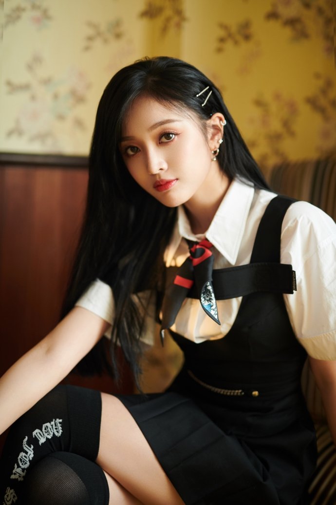 被女团带火的“静脉舒张袜”，是不是智商税？看吴宣仪就很有效果