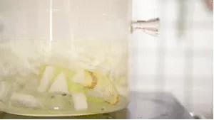 宝宝感冒流鼻涕鼻子擦破了怎么办,宝宝流鼻涕擦的鼻子疼怎么办