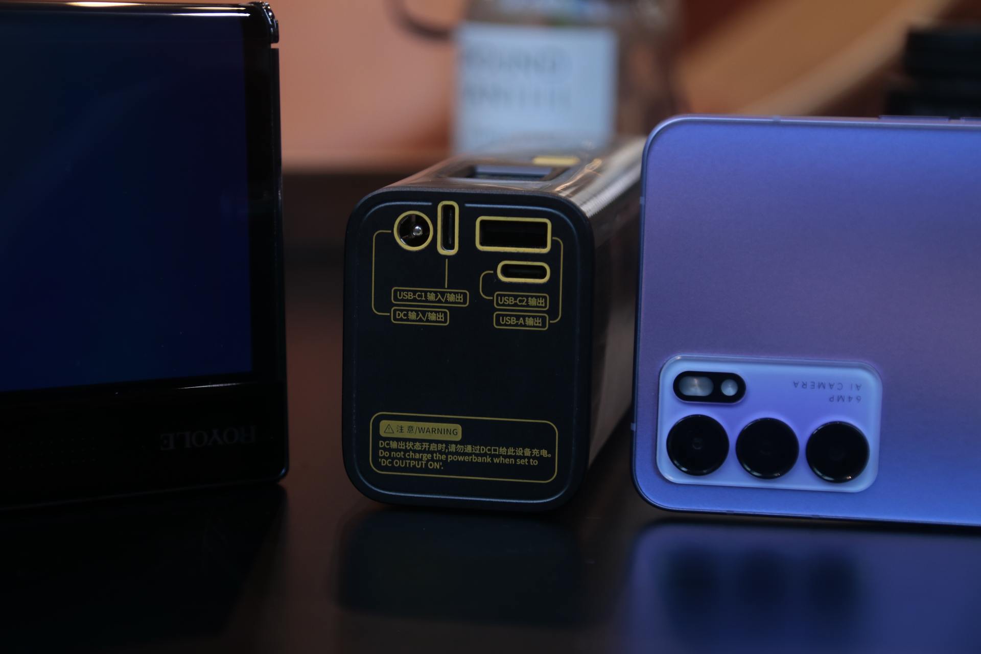 除了超高颜值，闪极卖千元的勇气是什么？一枝独秀