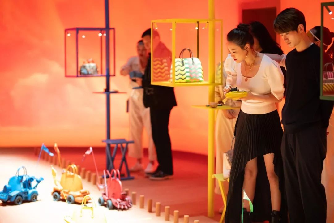 探索爱马仕箱包世界,爱马仕箱包之旅