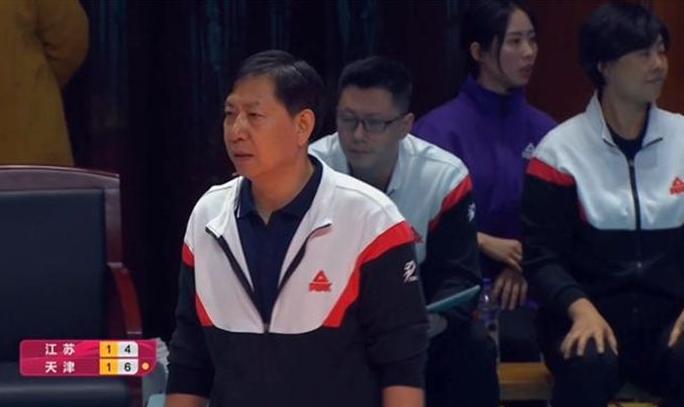 天津女排蔡斌完整版,中国女排换帅王宝泉接替蔡斌