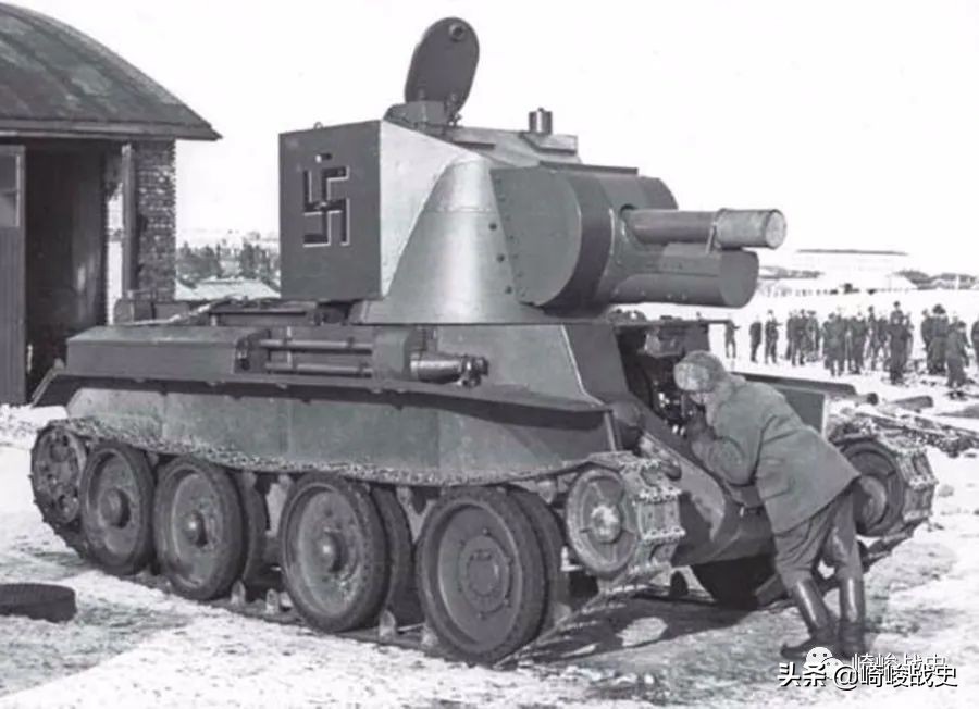 二战芬兰装甲兵:感谢运输大队长斯大林,给我们送来了坦克