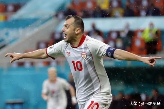 “他是国家队的领袖，也像是这个国家的领袖”—潘德夫