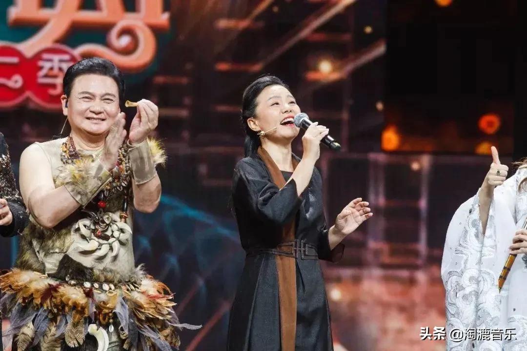 王菲的唱功遭网红讽刺后续,王菲假唱被发现