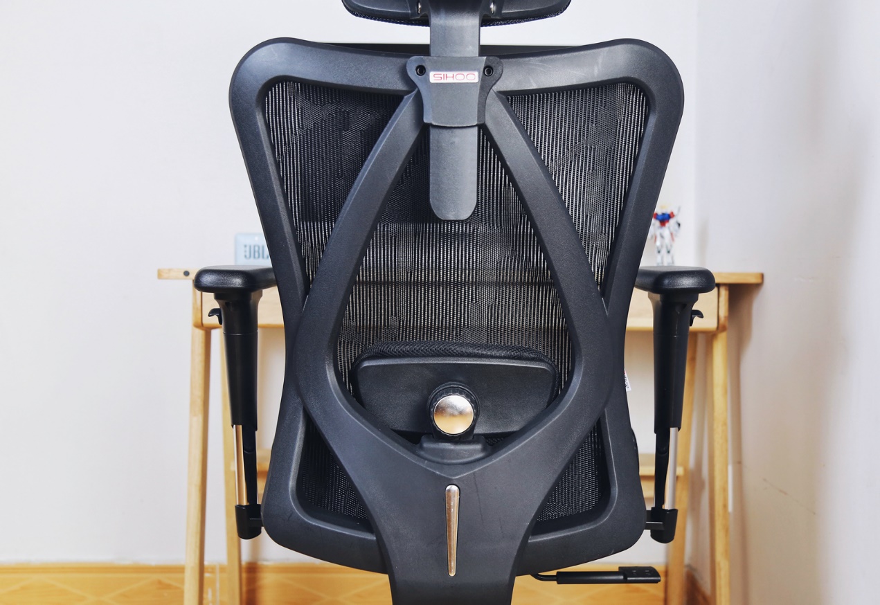 减轻办公生活中的腰颈负担，西昊M57人体工学电脑椅体验