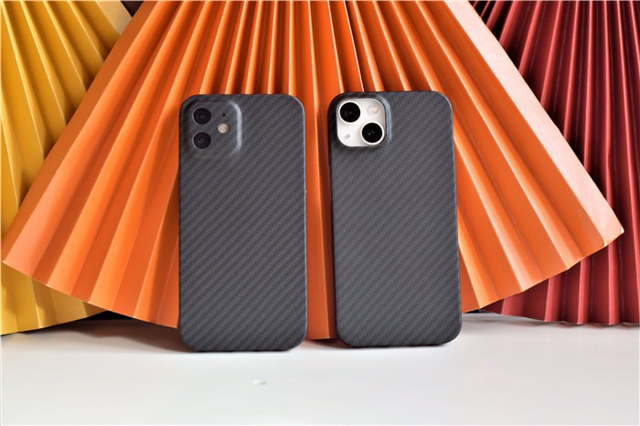 iphone13手机壳带镜头膜测评,iphone13皮革保护壳和硅胶测评