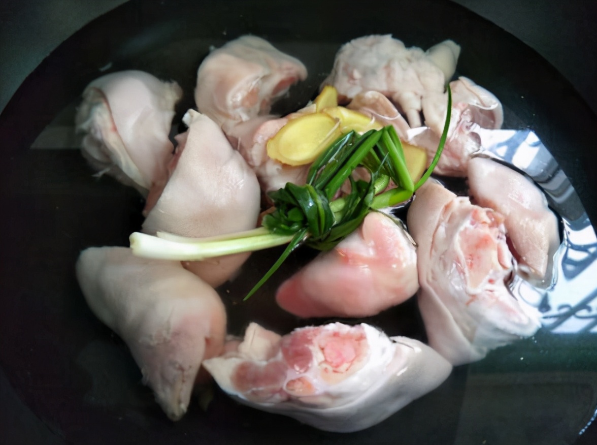 厨师长教做红烧猪蹄视频,猪蹄怎么炖最好吃大厨