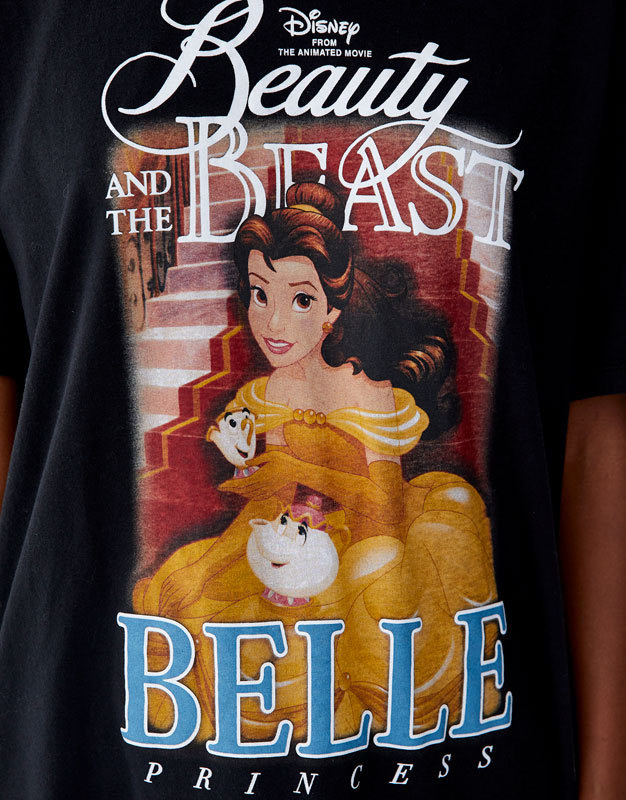 优衣库与kaws联名t恤 (优衣库kaws联名t恤图片)