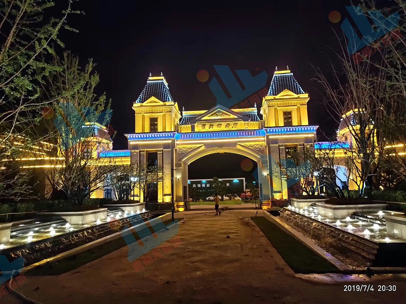 楼体亮化厂家教你怎么选取led户外亮化灯具