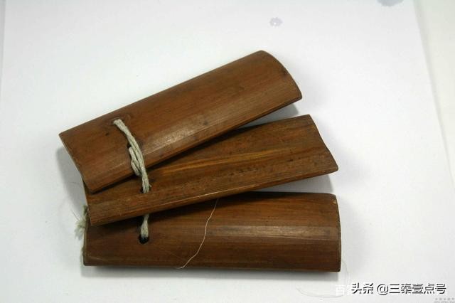 奶奶梳妆台嫁妆,奶奶的嫁妆柜子老物件