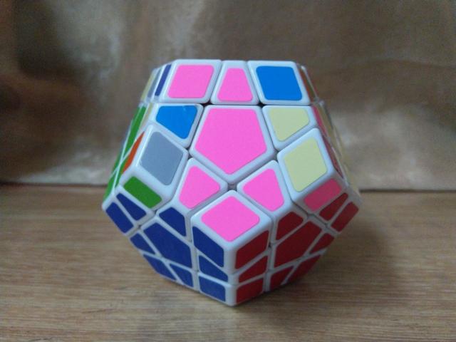 教我玩魔方的手法,我和魔方有个约定