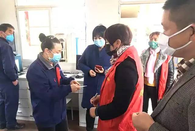 党员干部冲在复工复产第一线,党员干部下沉助力复工复产