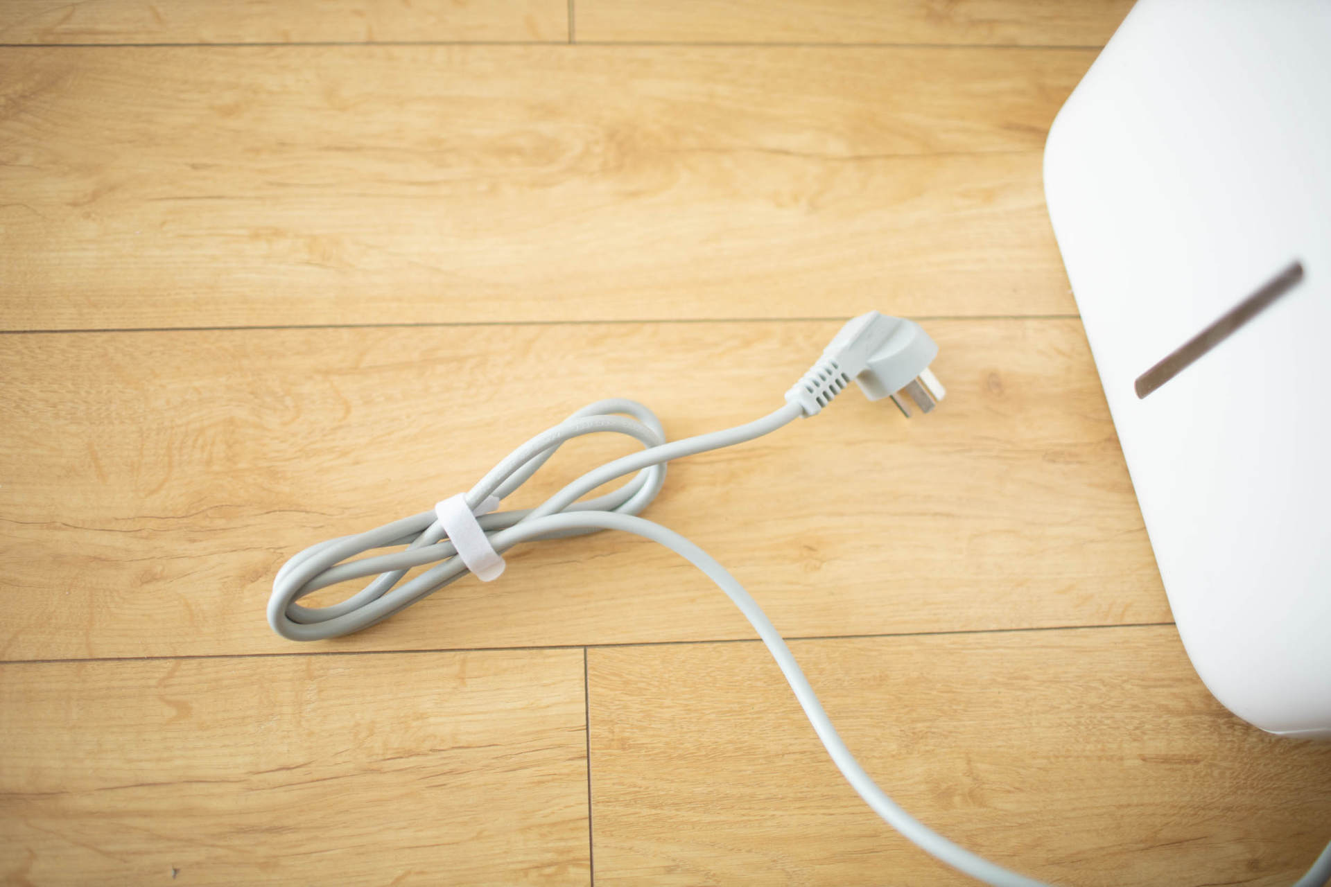 抵御南方湿冷的魔法攻击,小而强悍的伊岛*湿机除**