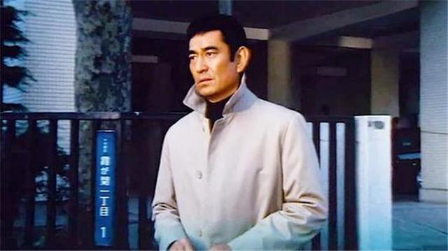 日本追捕电影哪一年上演的,日本电影追捕简介