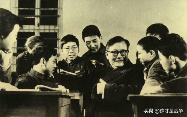 1954年，犹太人上门推销稀有战略物资，周总理严令：迅速查明真伪