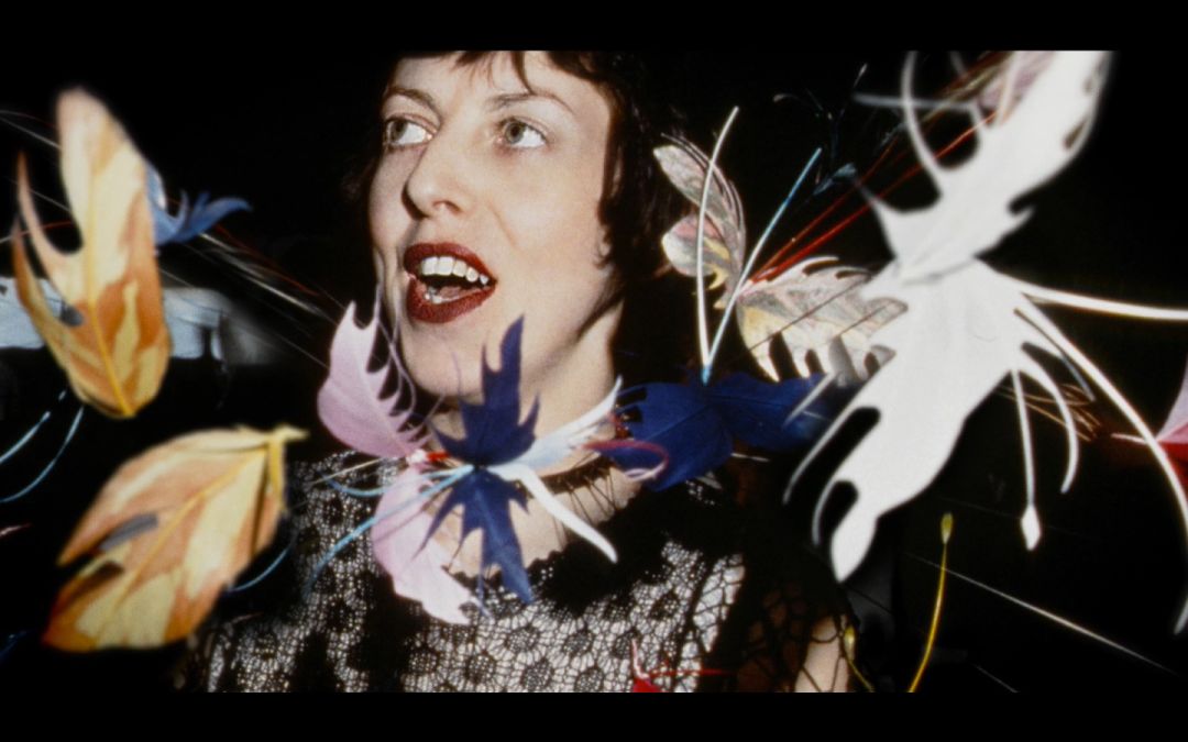 麦昆在时尚界的地位,时尚鬼才麦昆