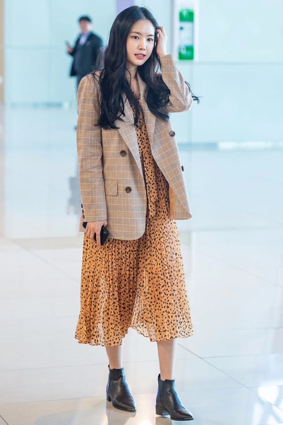 撩爆直男的“吸肉裙”，到底有什么好看？千万女生疯狂点赞