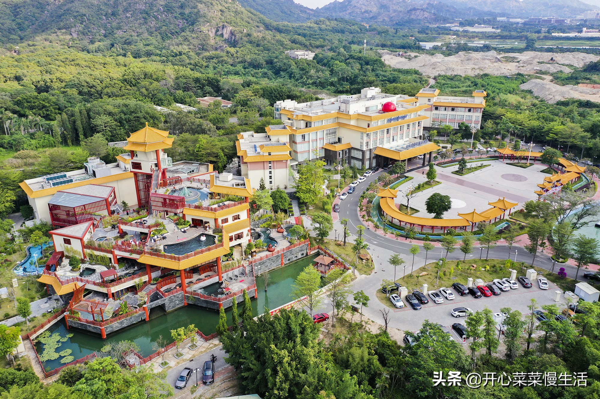 广东潮州有个温泉梯田,被人誉为蓬莱仙境,有粤东第一温泉之称