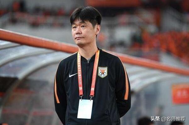 中超李霄鹏最新消息,李霄鹏年薪鲁能