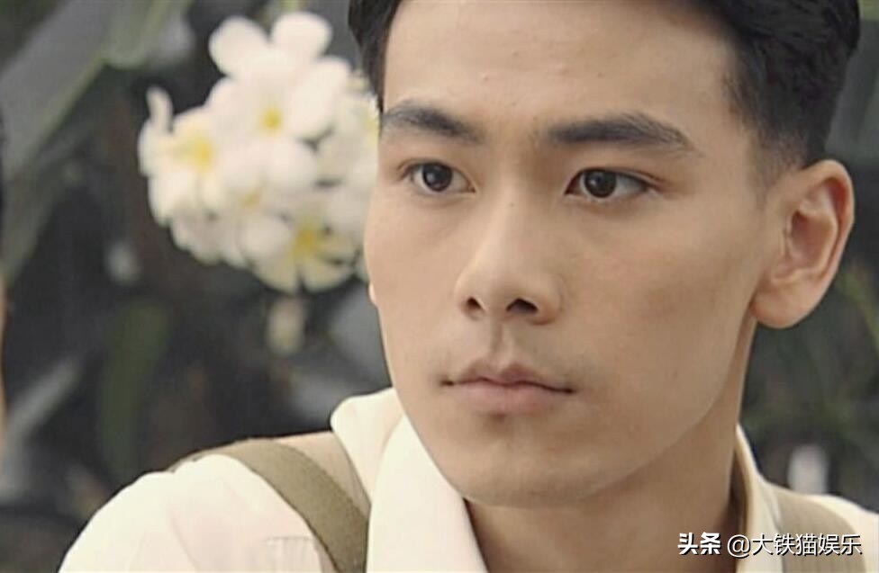 这4位男星的“M唇”太绝了！又妩媚又有脆弱感，真正的亦正亦邪