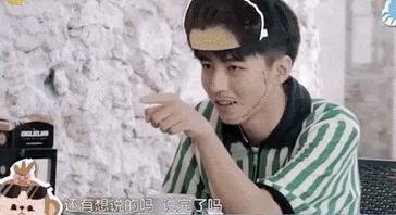 看完笑岔气，今年夏天国产最佳