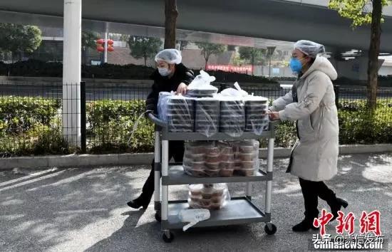 他们也是逆行者,他们也是坚守一线的最美逆行者