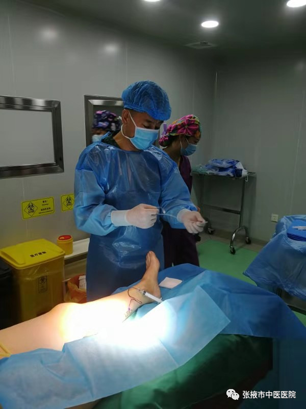 聚桂醇治疗静脉曲张护理操作,张掖市医院下肢静脉曲张微创手术