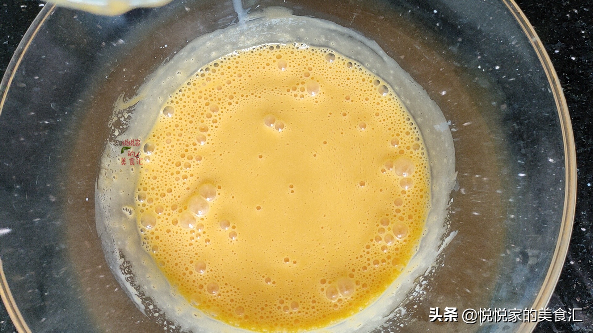 想吃蛋糕不用买教你在家用电饭煲,想吃蛋糕不用买了教你简单做法