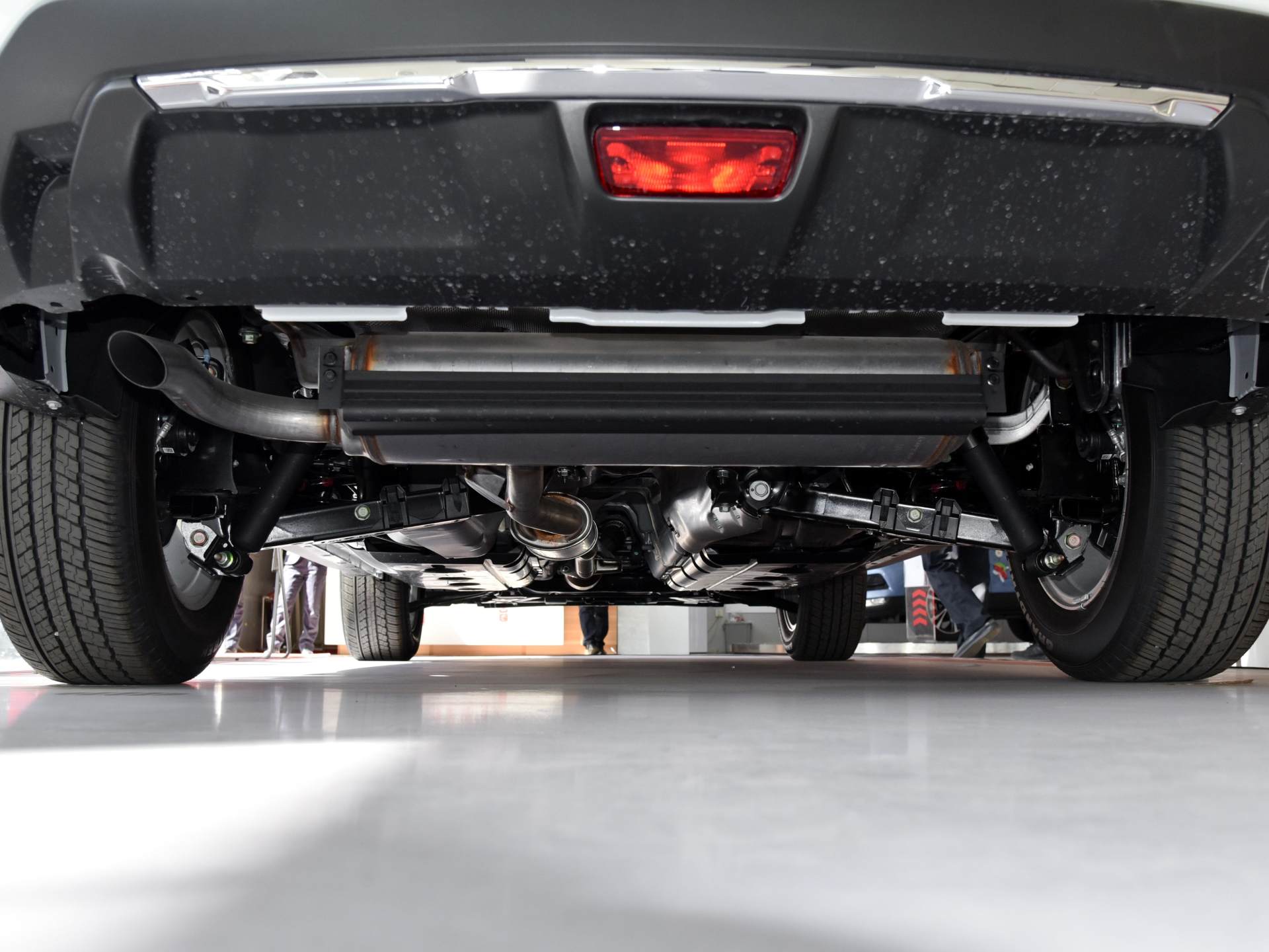 奇骏2019款2.0lcvt时尚版可有天窗,2.5自吸加at的suv奇骏几月上市