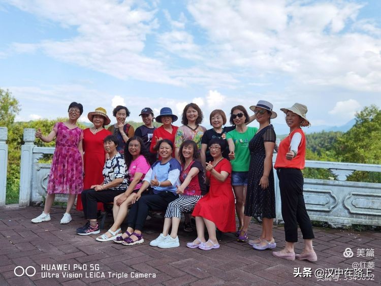 汉中小南海风景视频,汉中小南海地缝